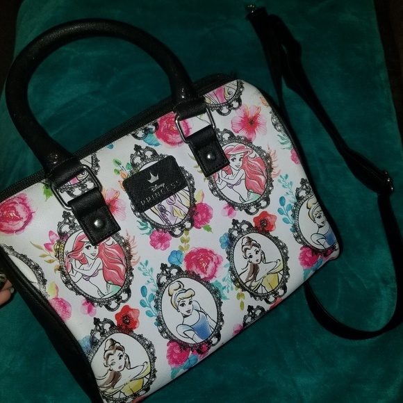 loungefly disney princess purse
